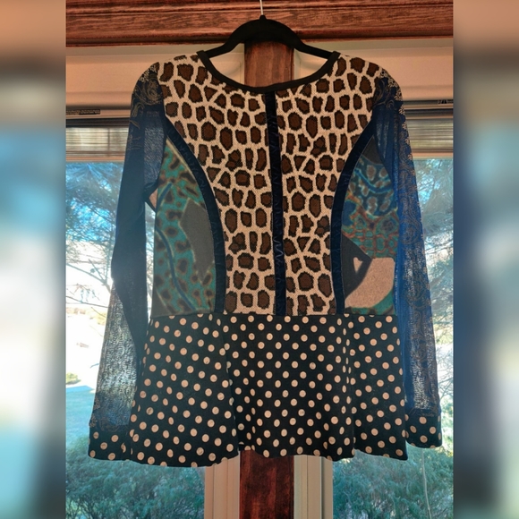 LULU- H Paris Button Down Cardigan - Picture 6 of 6